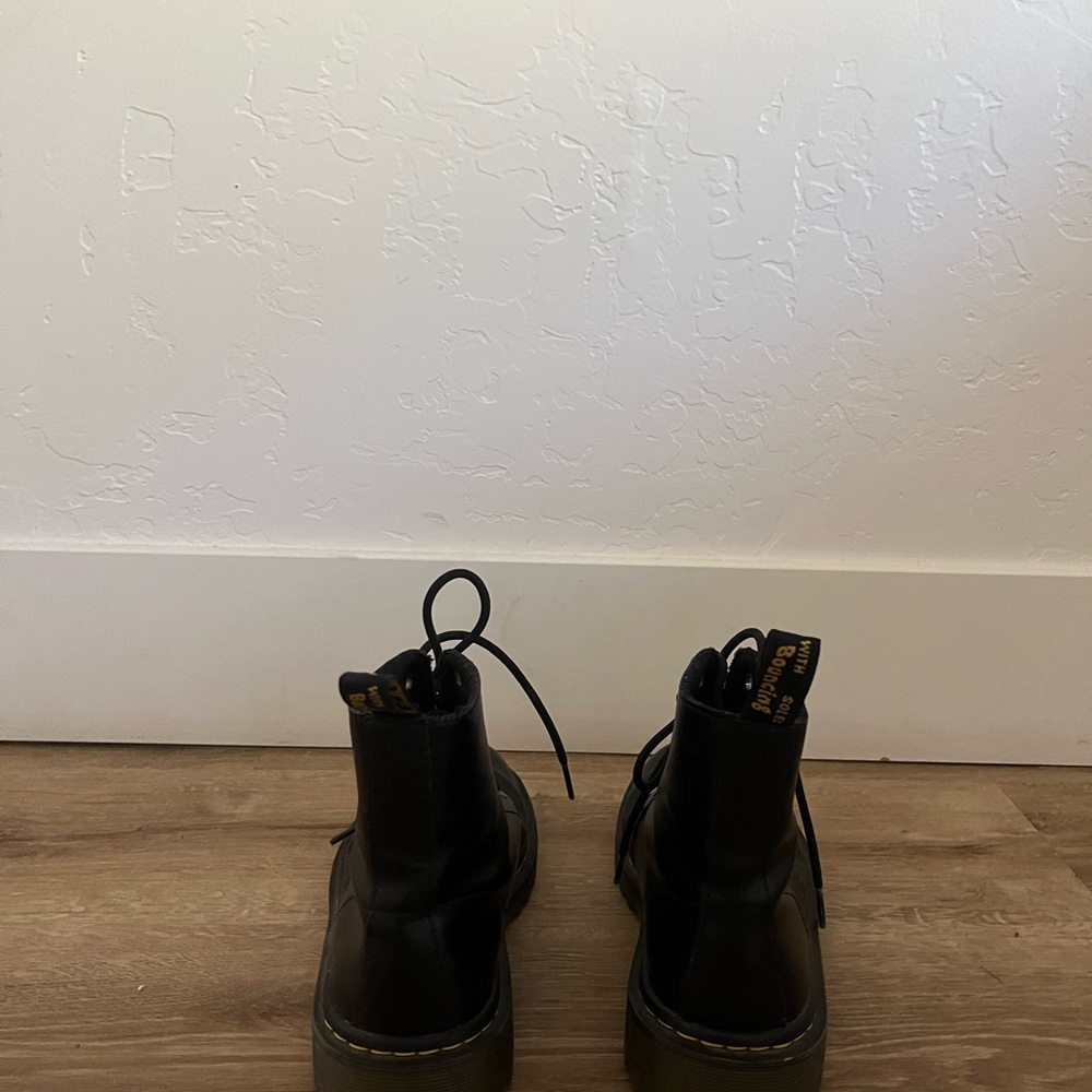 Black Lace-Up Doc Marten Boots - Picture 5 of 5